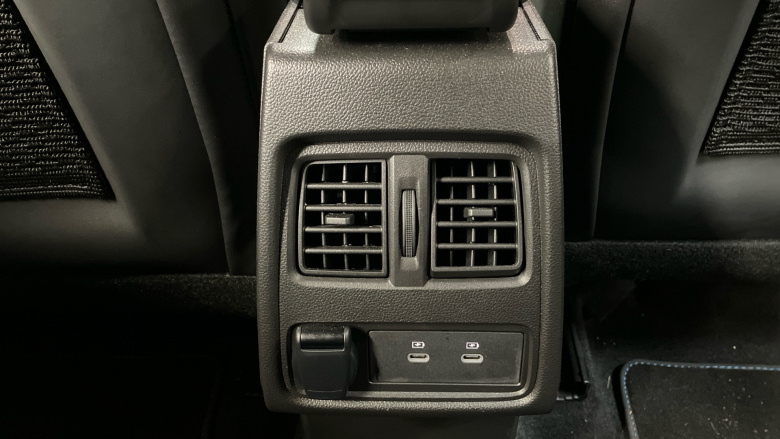 Renault Captur 1.6 E-Tech Full Hybrid 145 Esprit Alpine 5dr Auto Hybrid Hatchback